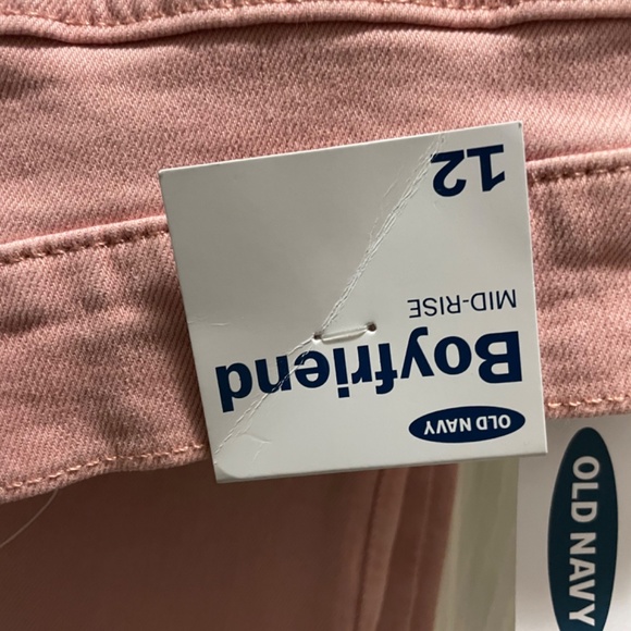 Old Navy Boyfriend jeans - Picture 2 of 2